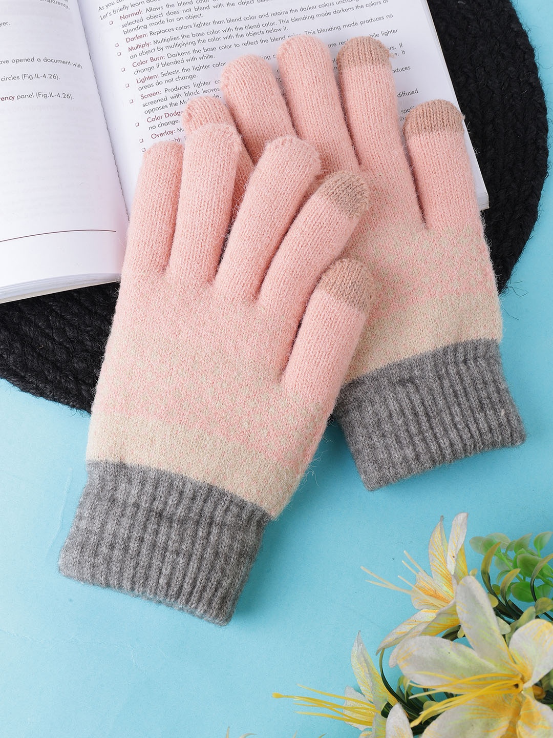 

ELLIS Unisex Patterned Acrylic Touchscreen Gloves, Pink