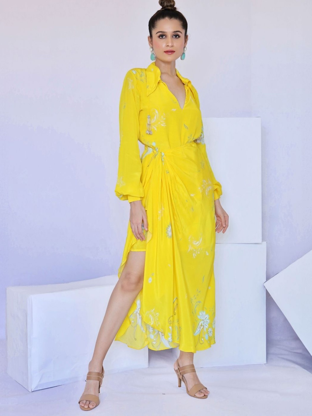 

Foram Patel Women Floral Print Crepe A-Line Midi Dress, Yellow