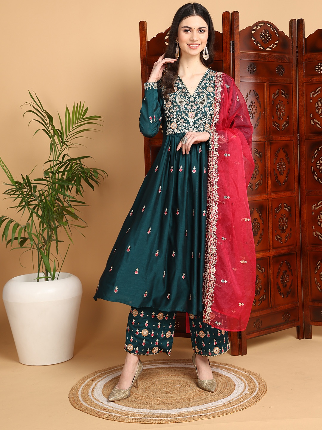 

KALINI Floral Yoke Design Empire Kurta With Trousers & Dupatta, Green