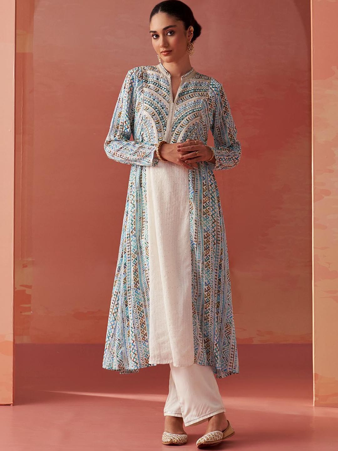 

Lakshita Geometric Printed Mandarin Collar Regular Thread Work Kurta With Trouser, Blue