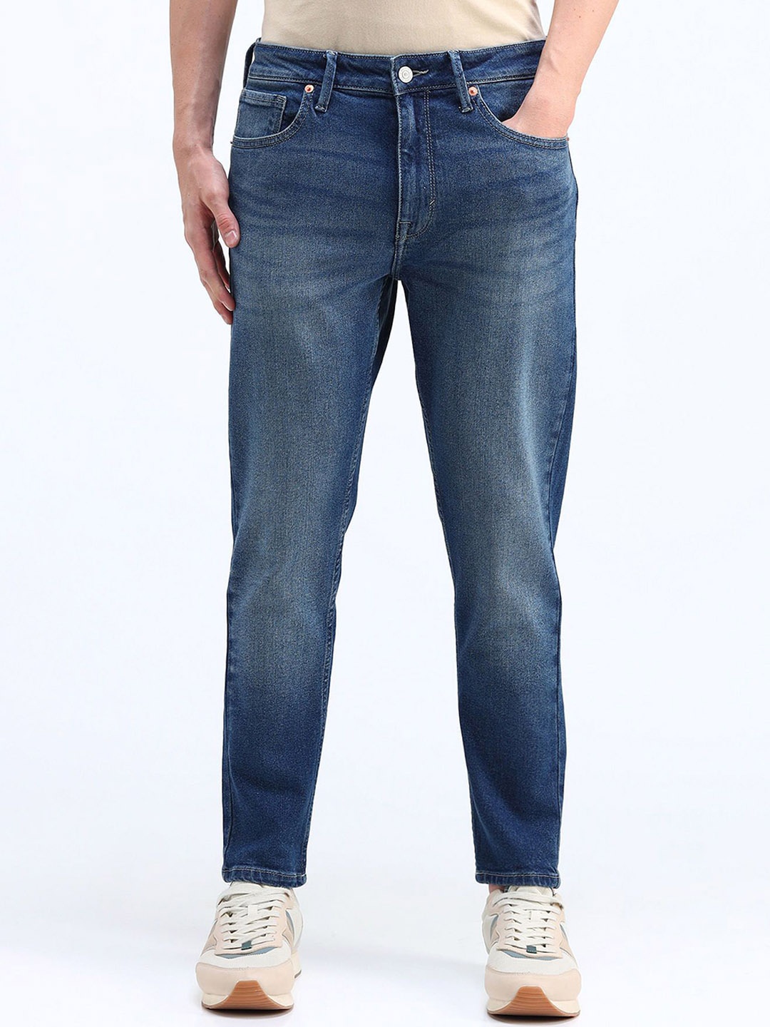 

Flying Machine Men Relaxed Fit Light Fade Stretchable Jeans, Blue