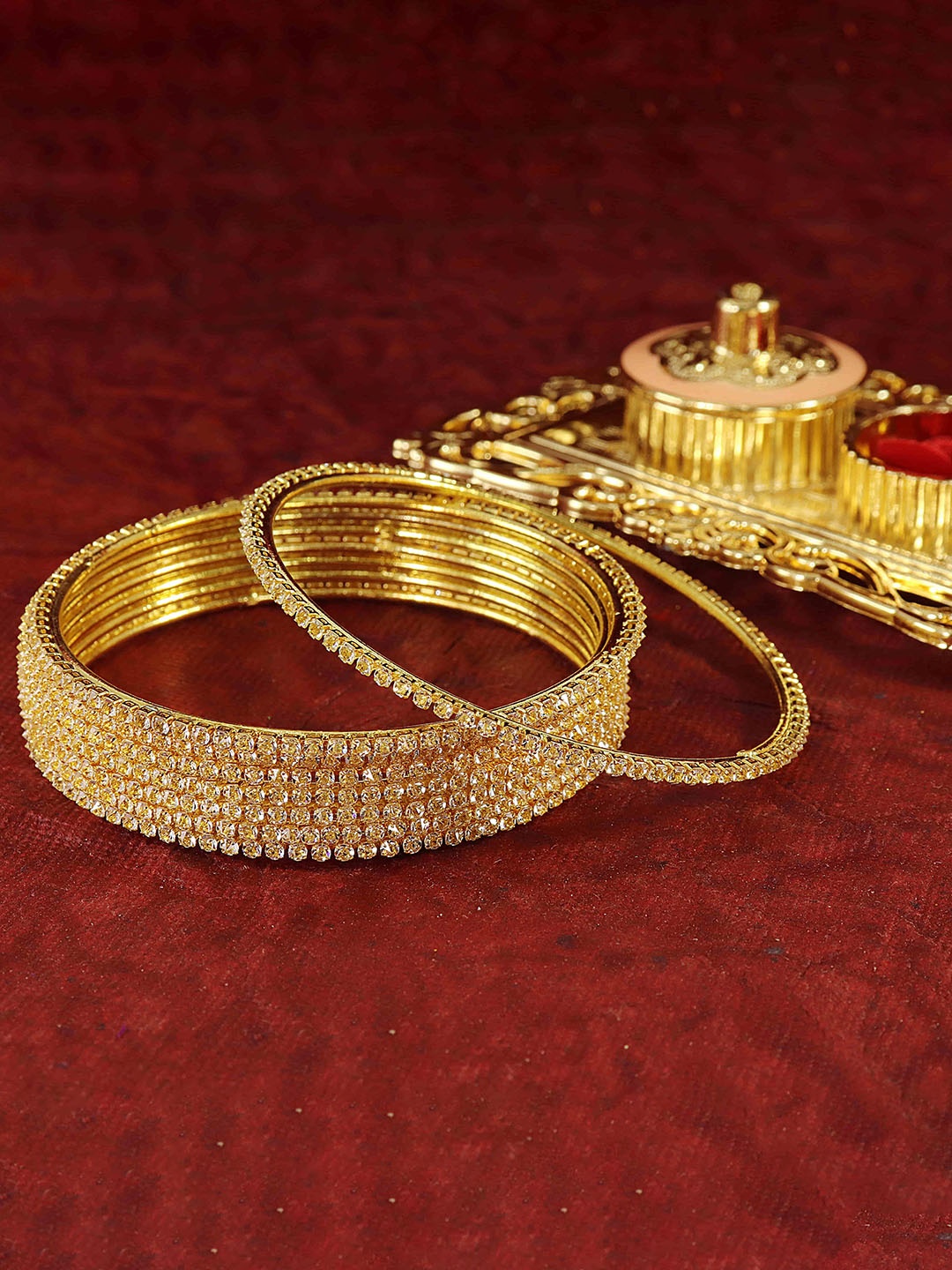 

LAVAZZA Set Of 8 Amercian Diamond -Studded Bangles, Gold