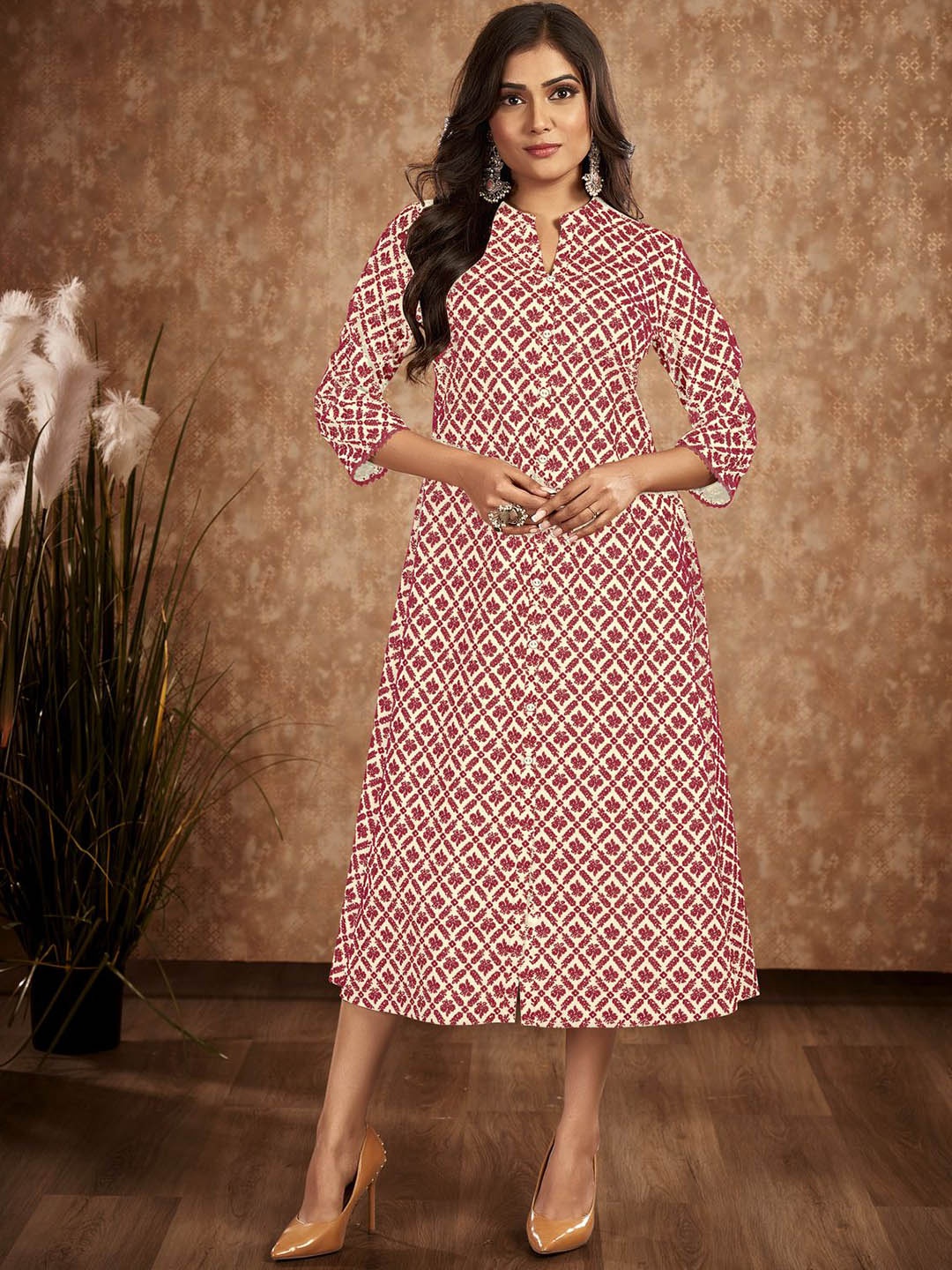 

Laxmipati Women Floral Printed Halter Neck Summer Sheers Kurta, White