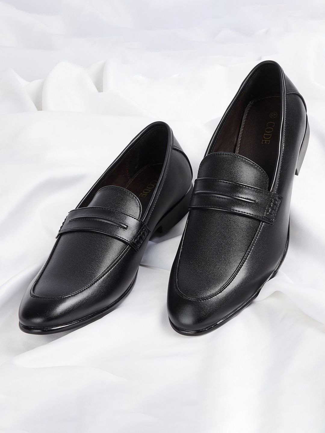 

CODE by Lifestyle Men Solid Synthetic Loafers, Black