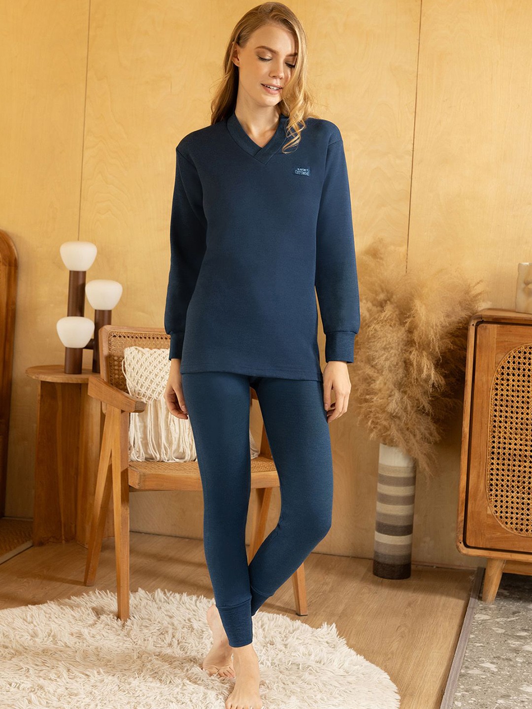 

Lux Cottswool Women Cotton V-Neck Thermal Set, Navy blue