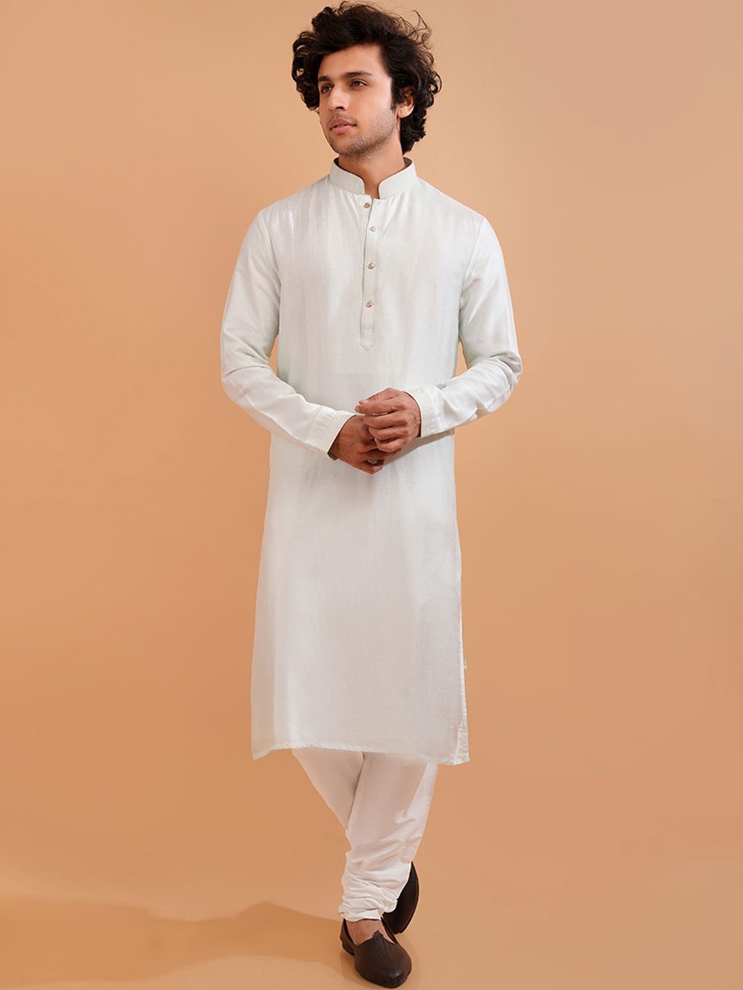 

azania Men Thread Work Kurta, Green