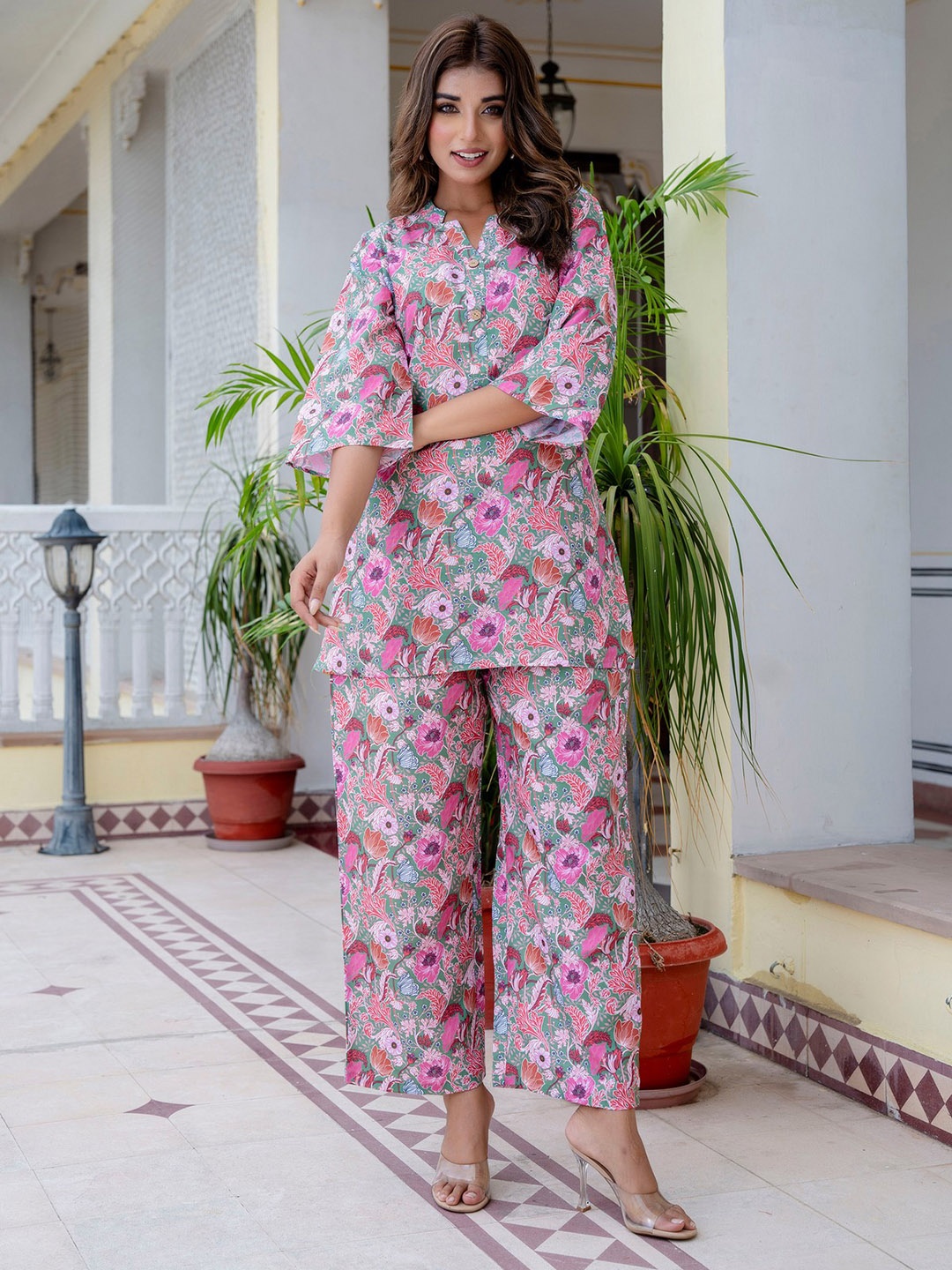 

KALINI Women Floral Printed Regular Co-Ords Sets, Pink