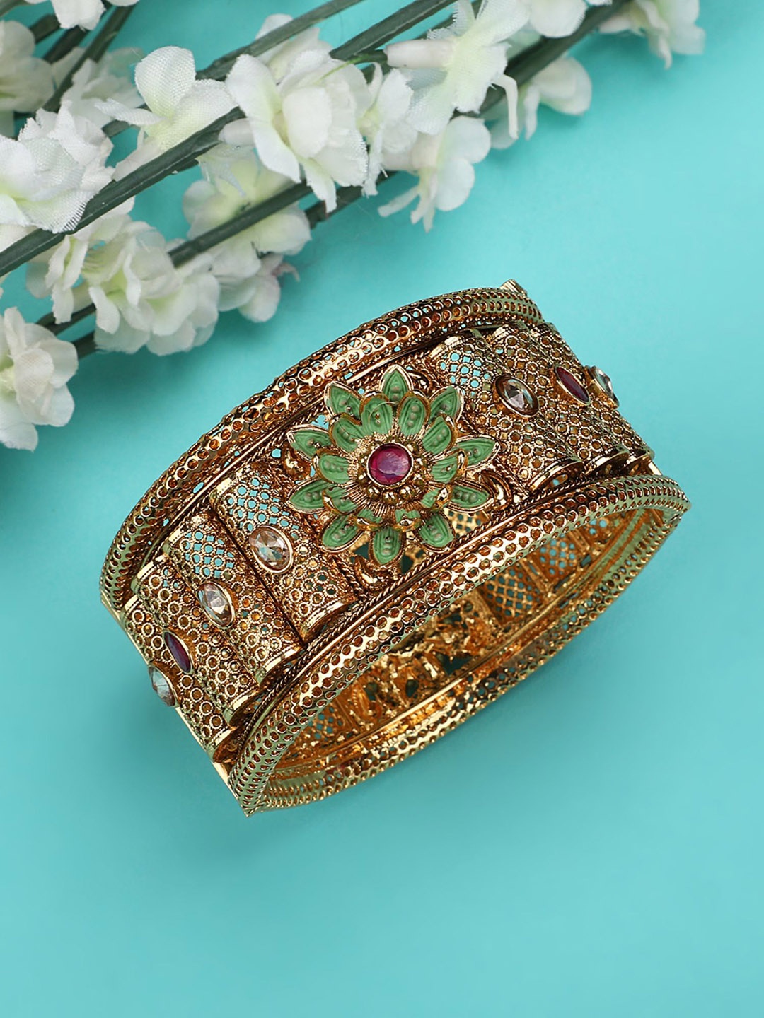 

ANIKAS CREATION Gold-Plated Kundan-Studded Enamelled Openable Kada Bracelet Bangle