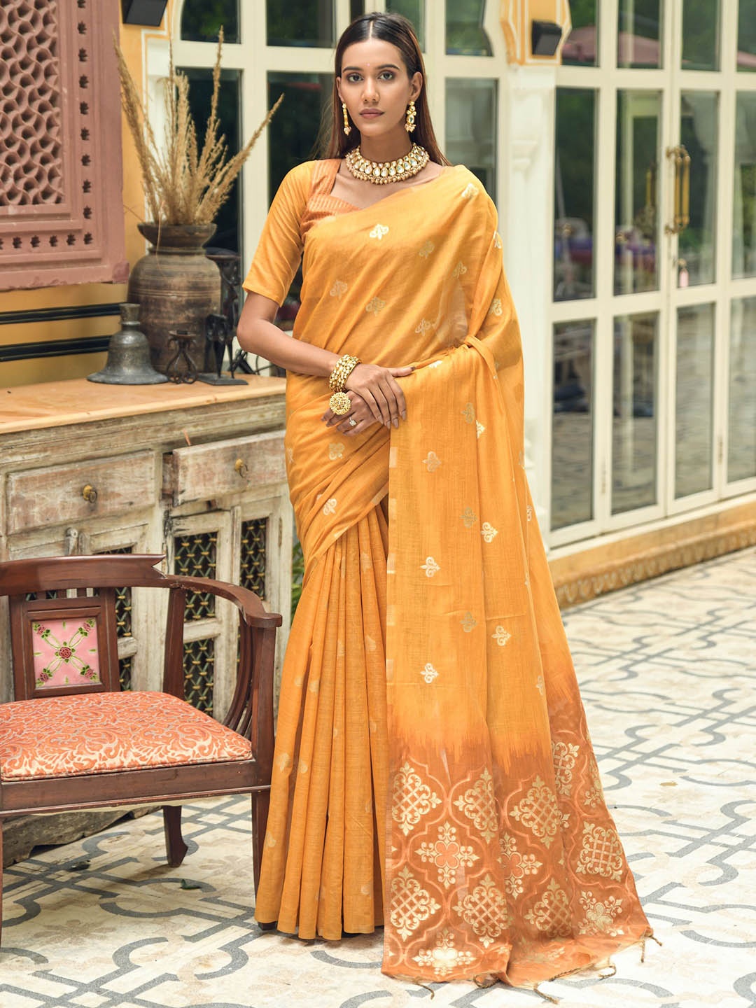 

Kandora Ethnic Motifs Woven Design Zari Chanderi Saree, Yellow