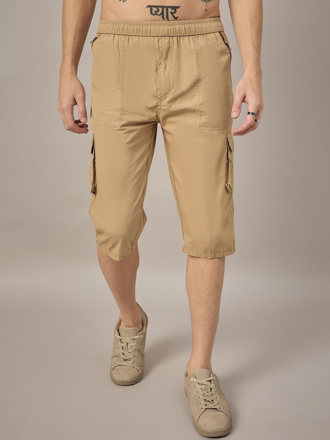 

STUDIO NEXX Men Relaxed Fit Solid Shorts, Khaki