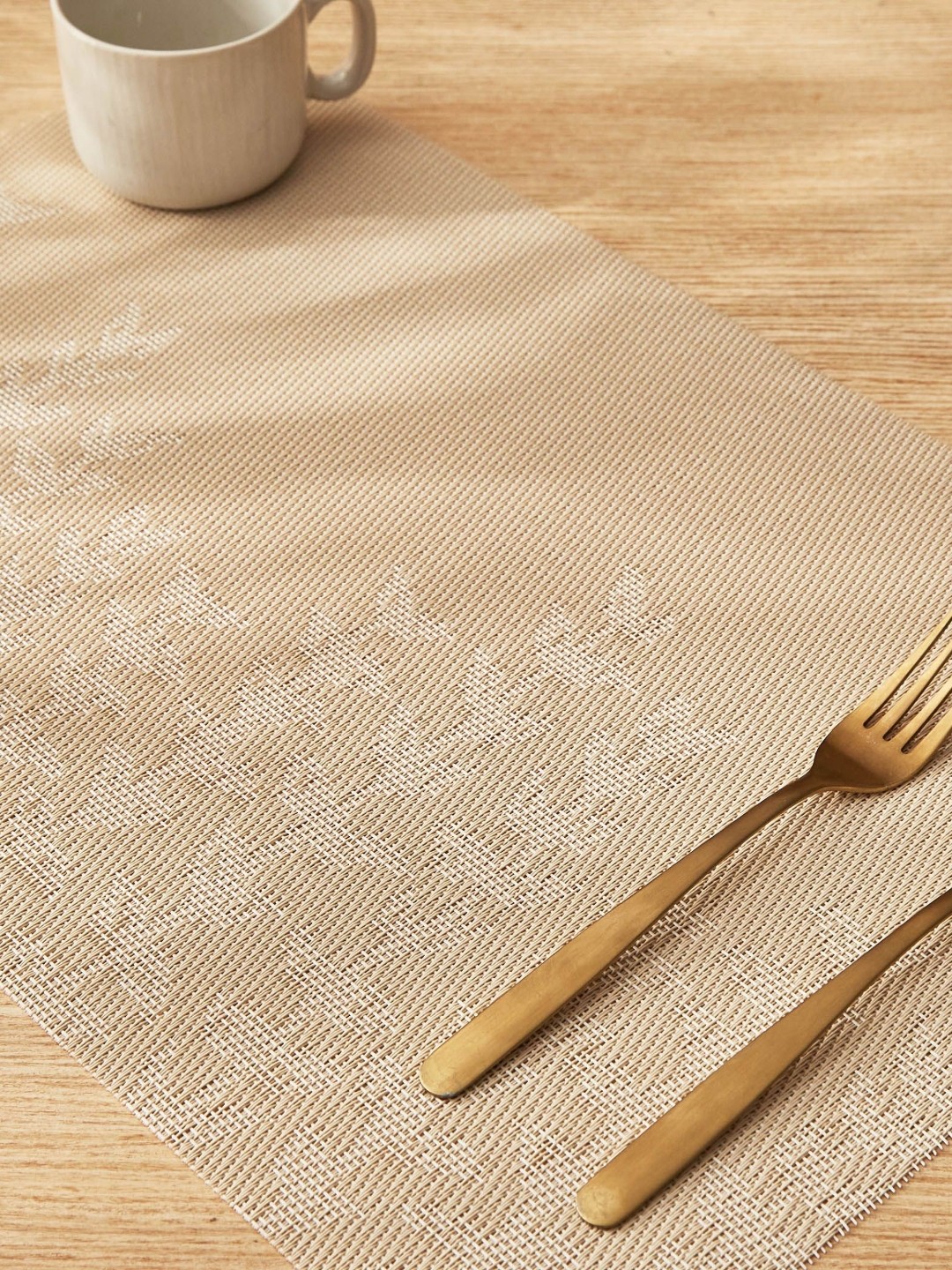 

Home Centre 6Pcs Beige Textured Table Placemats