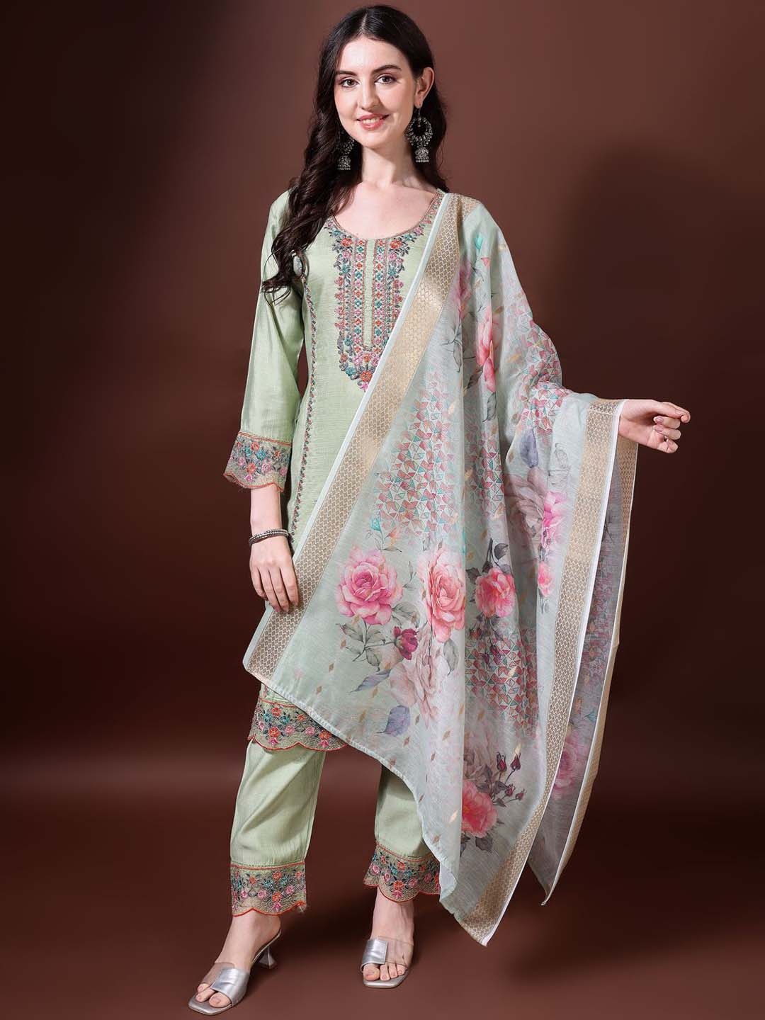 

KALINI Women Ethnic Motifs Embroidered Regular Sequinned Kurta Set With Dupatta, Green