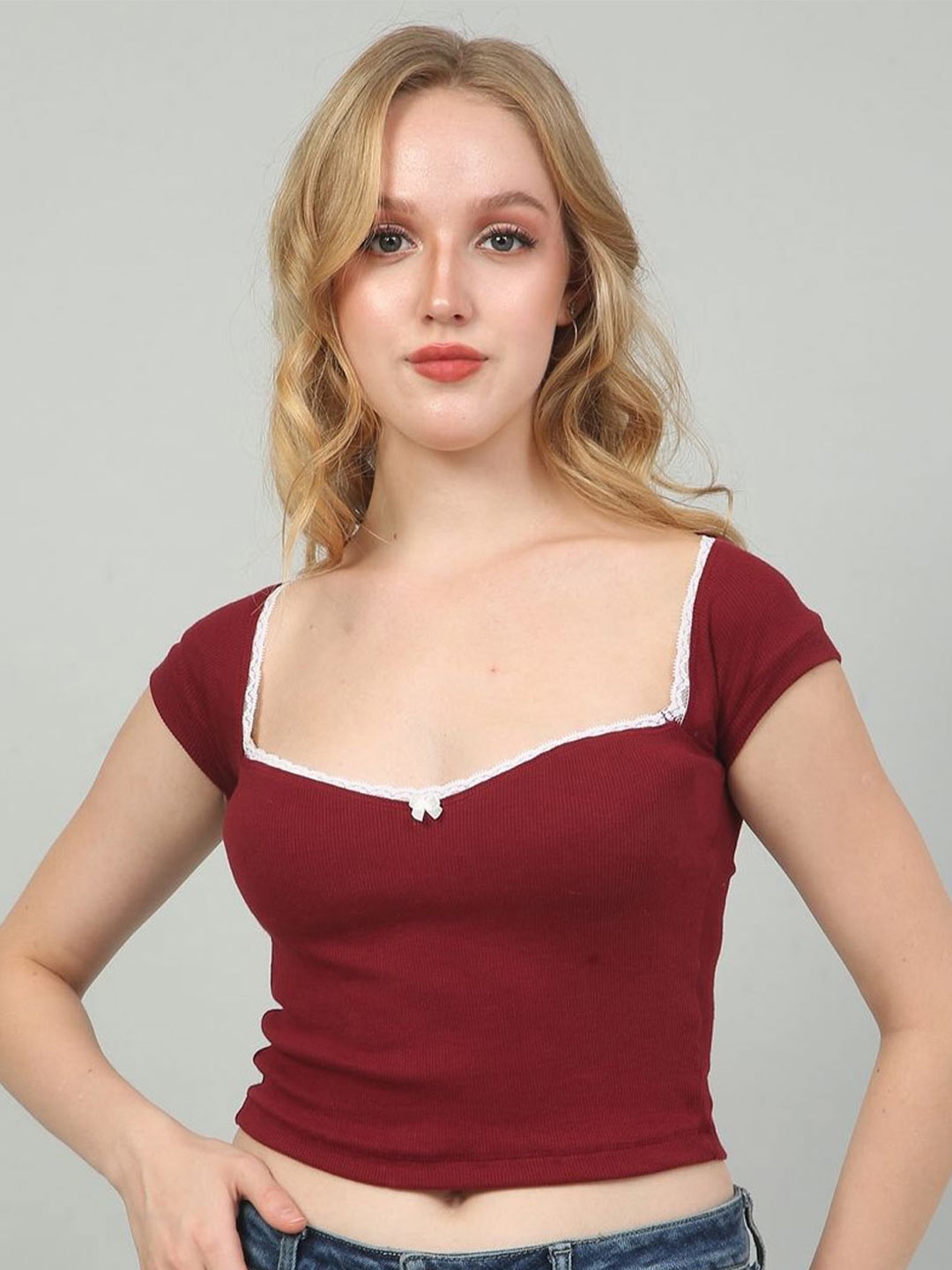 

Tivante Women Solid Sweetheart Neck Cotton Top, Maroon