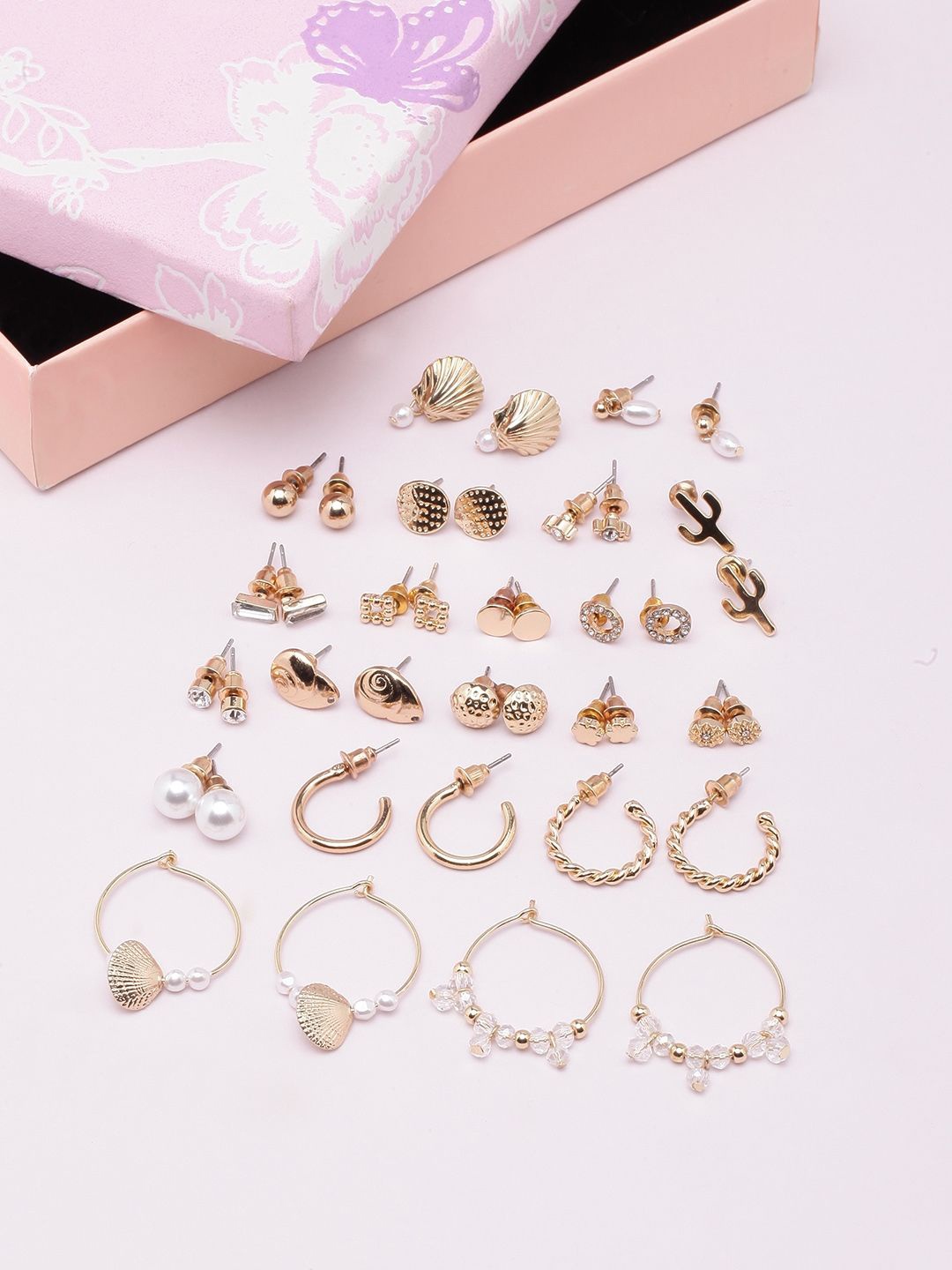 

KPOP Set Of 20 Gold Plated Rhinestone Contemporary Studs