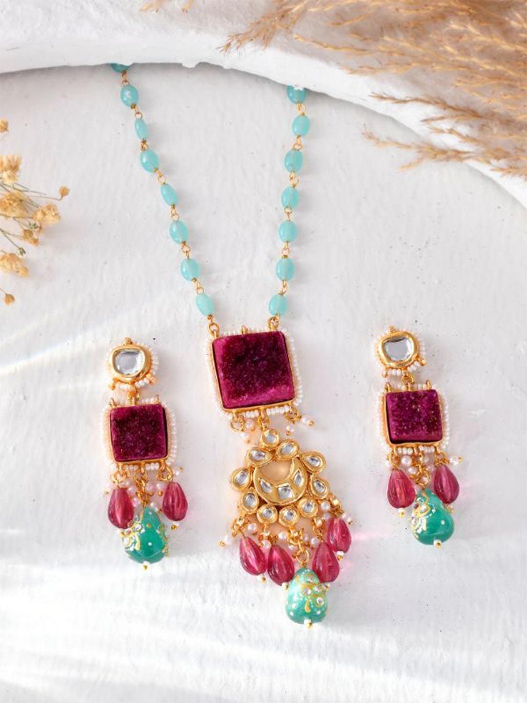 

DASTOOR Brass Plated Stone Studded & Beaded Necklace and Earrings, Gold