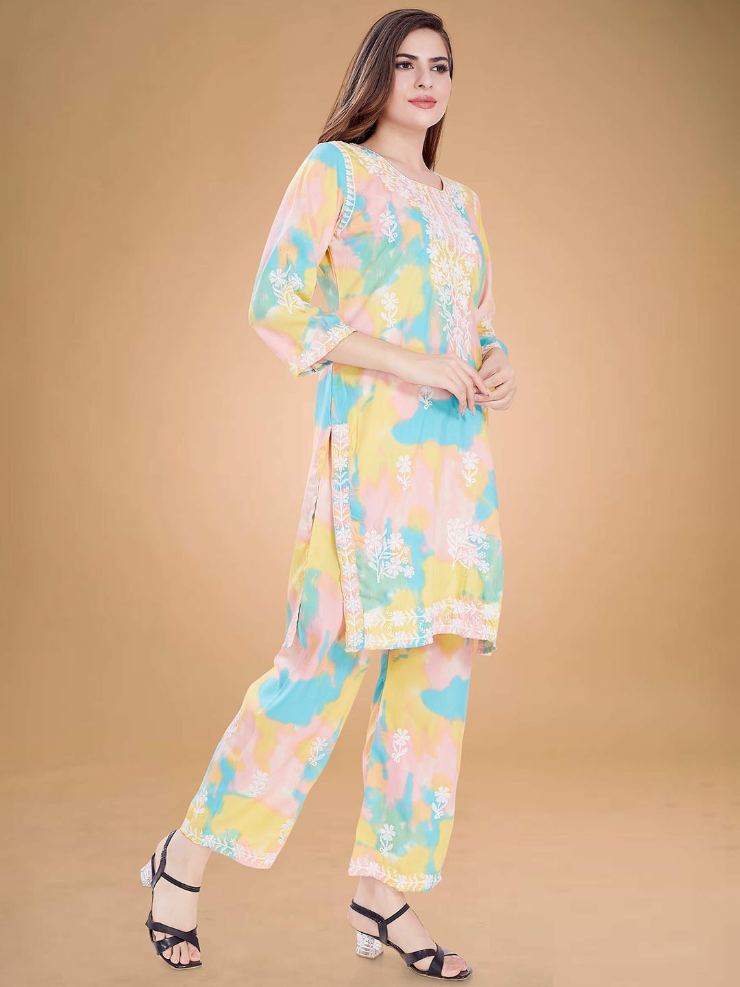 

Rani Saahiba Women Embroidered Regular Chikankari Kurta with Trousers, Blue