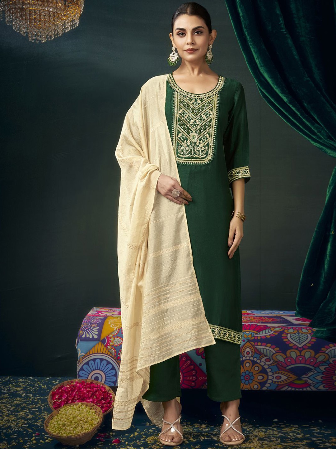 

SKYLEE Women Ethnic Motifs Embroidered Regular Sequinned Kurta with Trousers & With Dupatta, Green