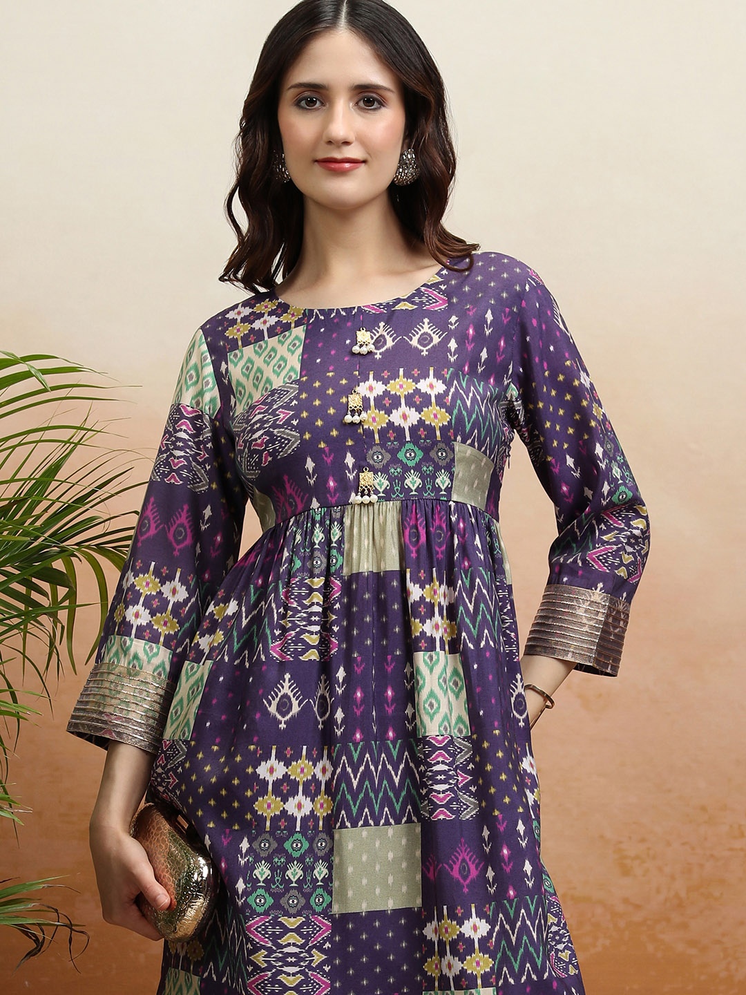 

Vishudh Printed Tunic With Trouser Co-Ords, Purple