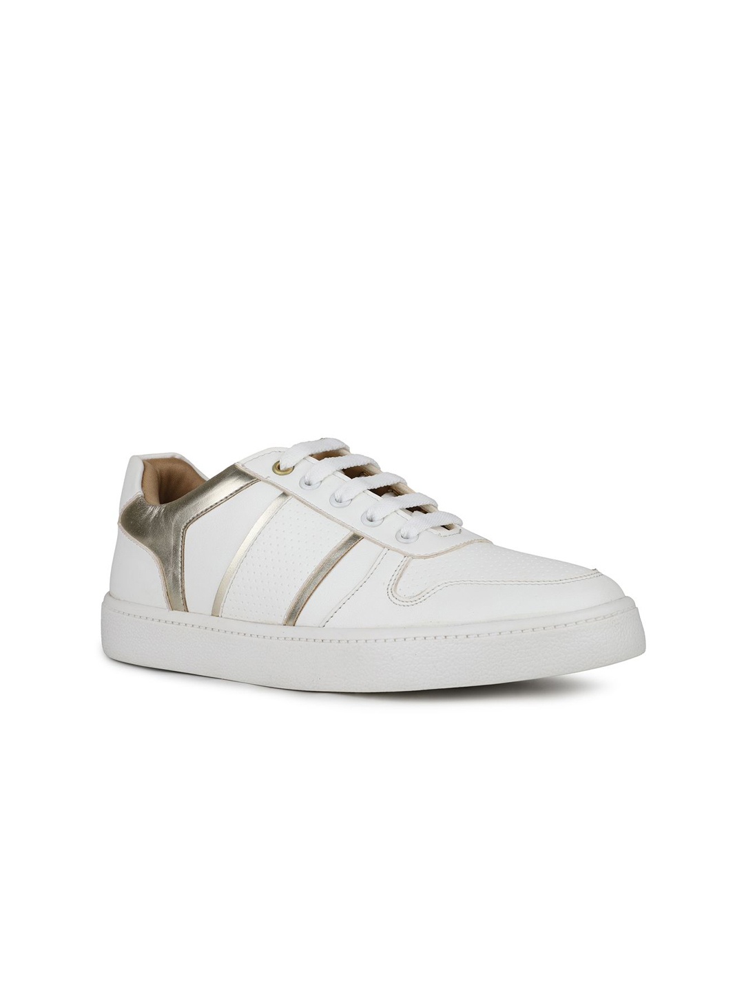 

Inc 5 Women Solid Round Toe Sneakers, White