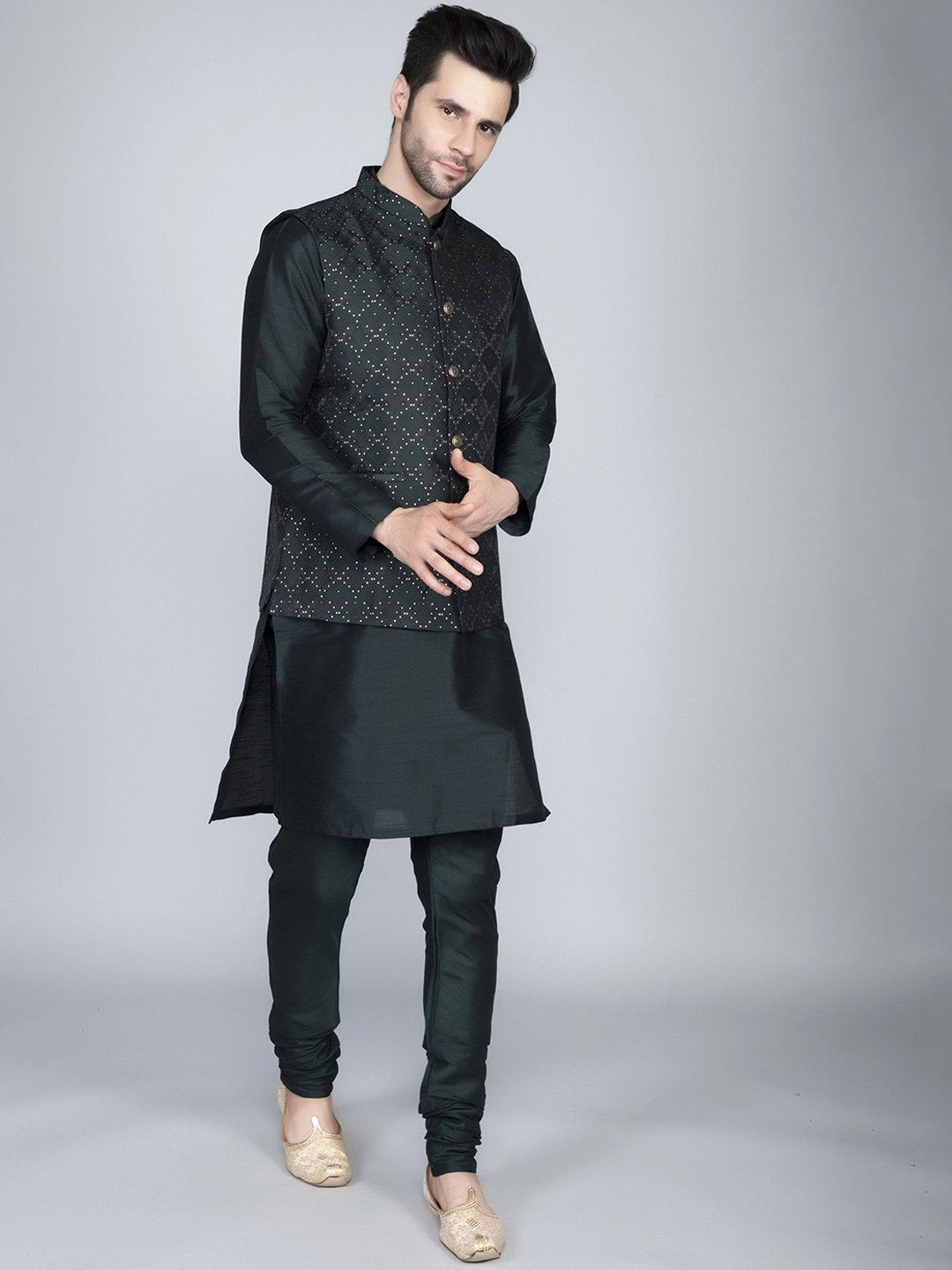 

Ethluxis Men Self Design Dupion Silk Kurta with Churidar, Green