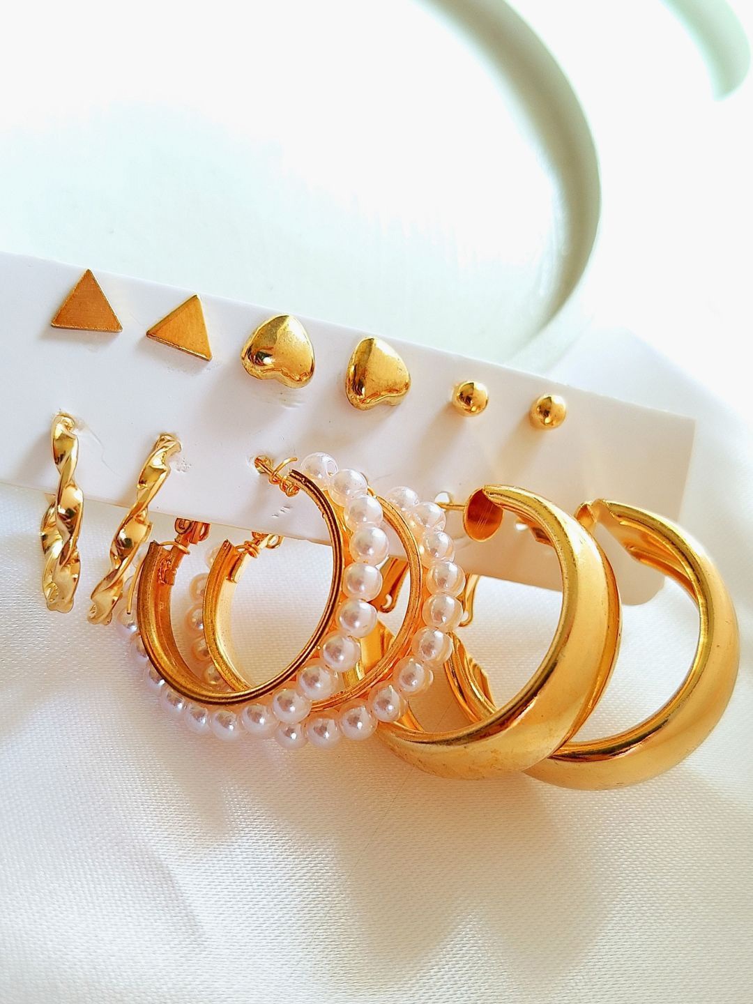 

DressBerry Set Of 6 Gold Toned Contemporary Hoop Earrings