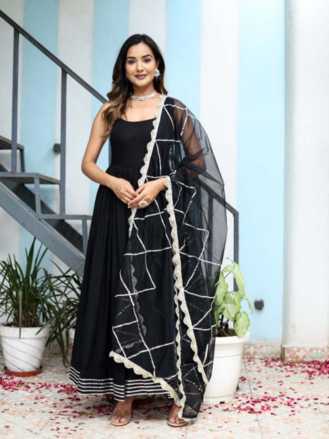 

Chandbaali Women Striped Empire Gotta Patti Pure Cotton Kurta with Trousers & With Dupatta, Black