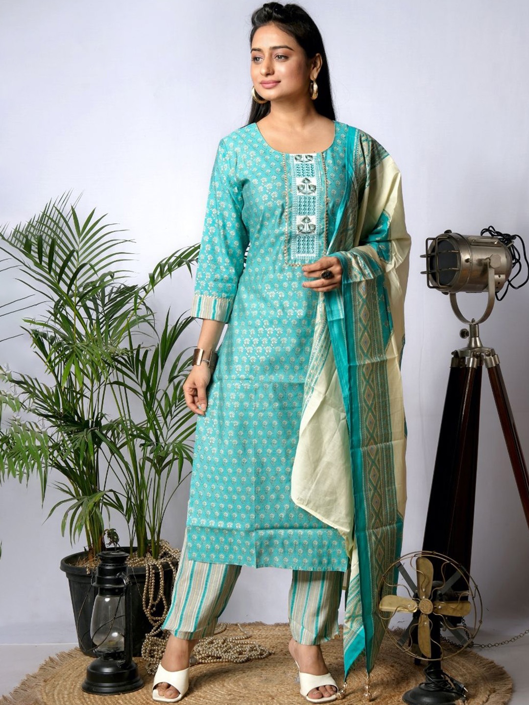 

EKISHA Floral Printed Mirror Work Round Neck Rayon Kurta with Trouser & Dupatta, Green