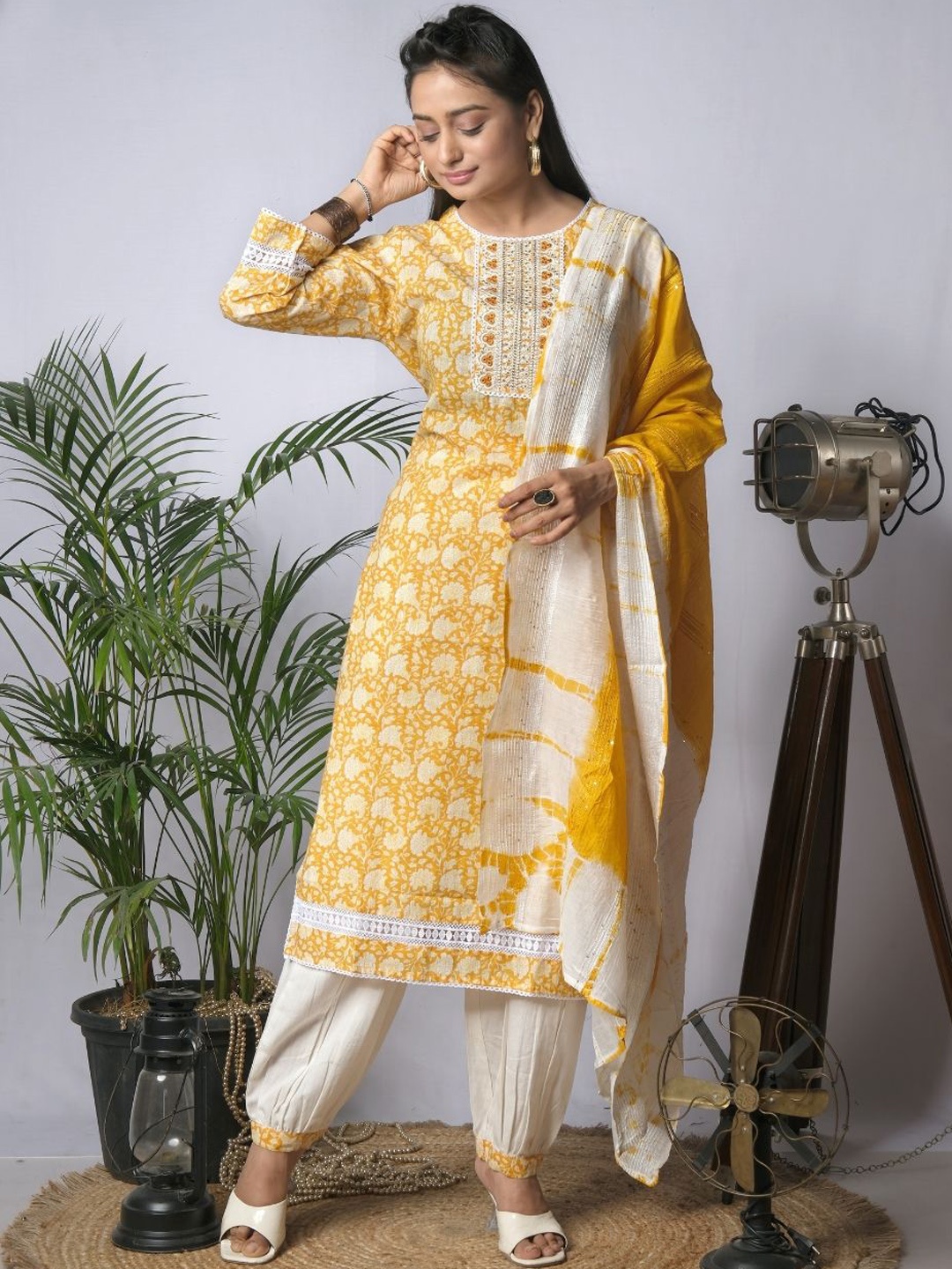 

EKISHA Floral Printed Mirror Work Round Neck Pure Cotton Kurta with Trouser & Dupatta, Yellow