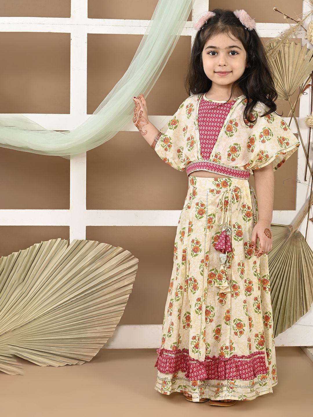 

LIL PITAARA Girls Floral Printed Cotton Ready to Wear Lehenga Choli, Cream