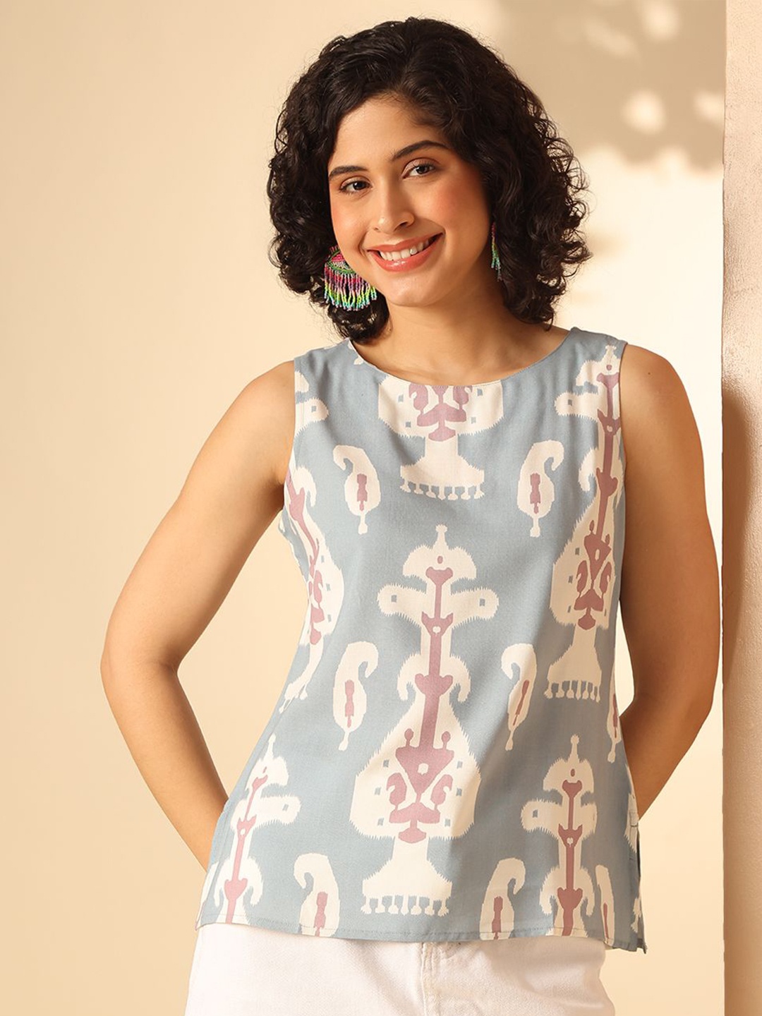 

Anouk Rustic Women Abstract Printed Boat Neck Top, Blue
