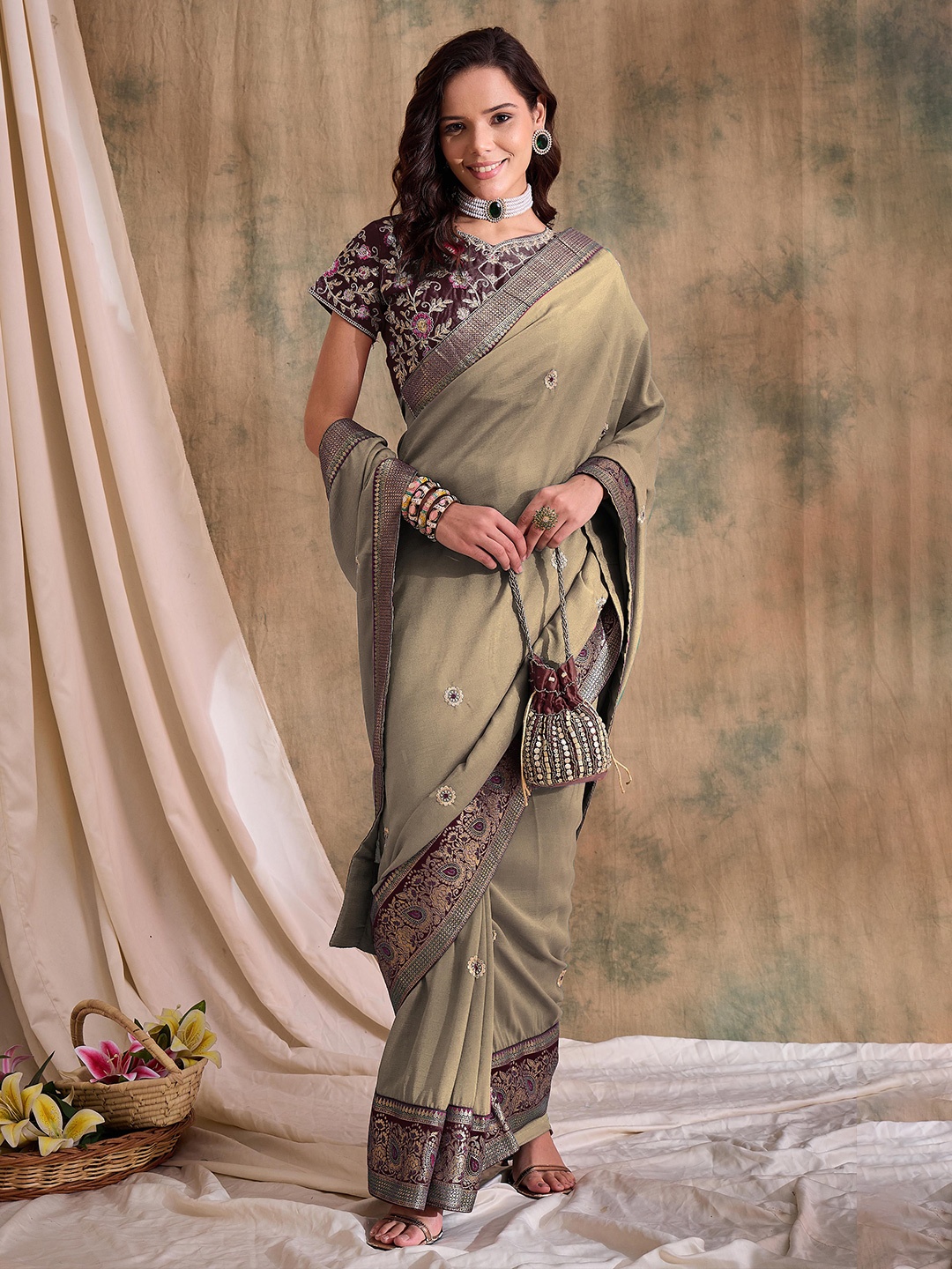 

Sangria Embroidered Saree With Blouse Piece, Beige