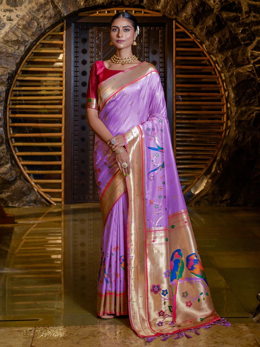 

Kandora Ethnic Motifs Woven Design Zari Pure Silk Banarasi Saree, Purple