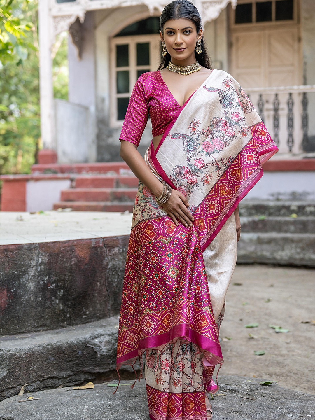

Kandora Floral Printed Pure Silk Tussar Saree, Pink