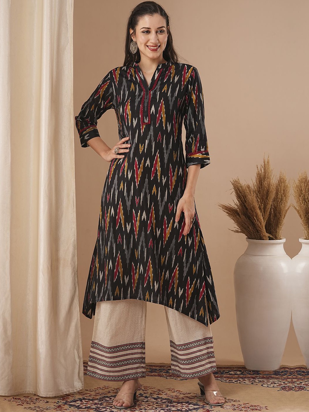 

FASHOR Women Ethnic Motifs Printed Kurta, Black