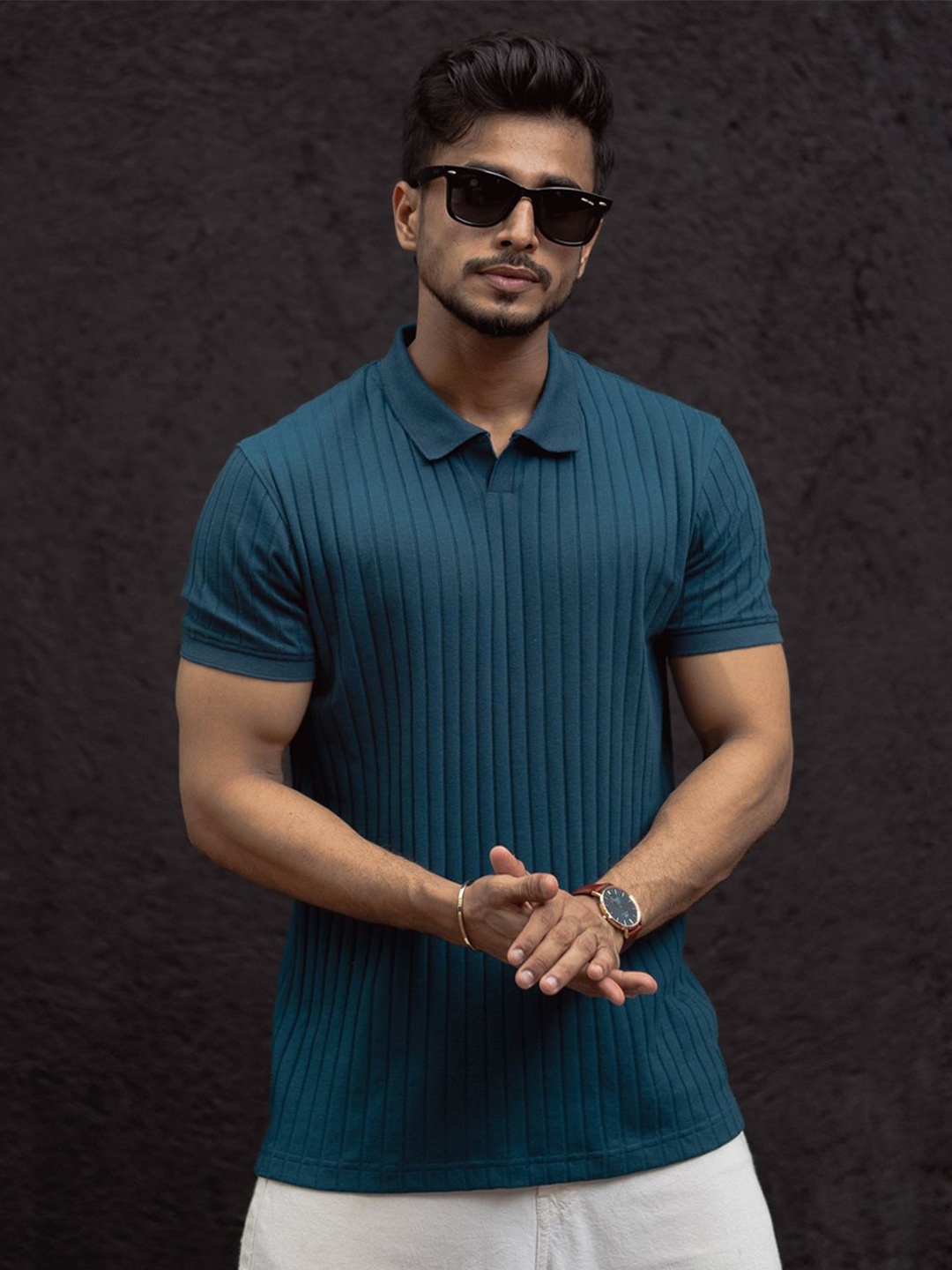 

Powerlook Men Self Design Polo Collar Cotton T-shirt, Blue