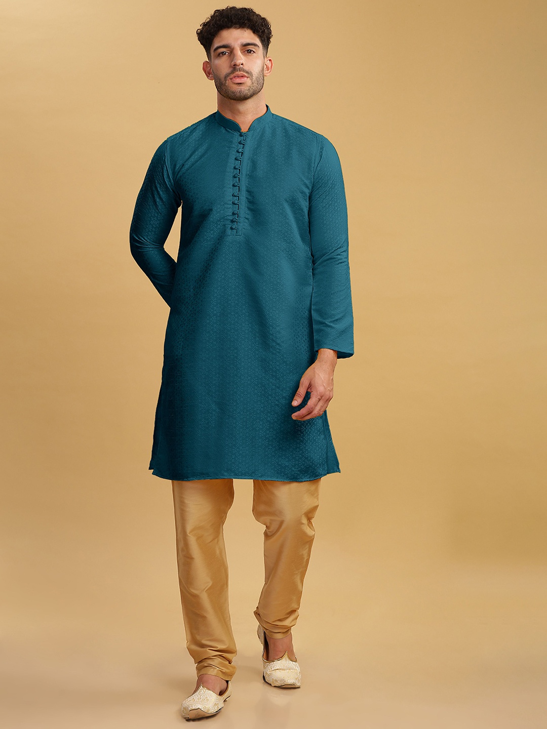 

Anouk Men Floral Self Printed Long Kurta, Green