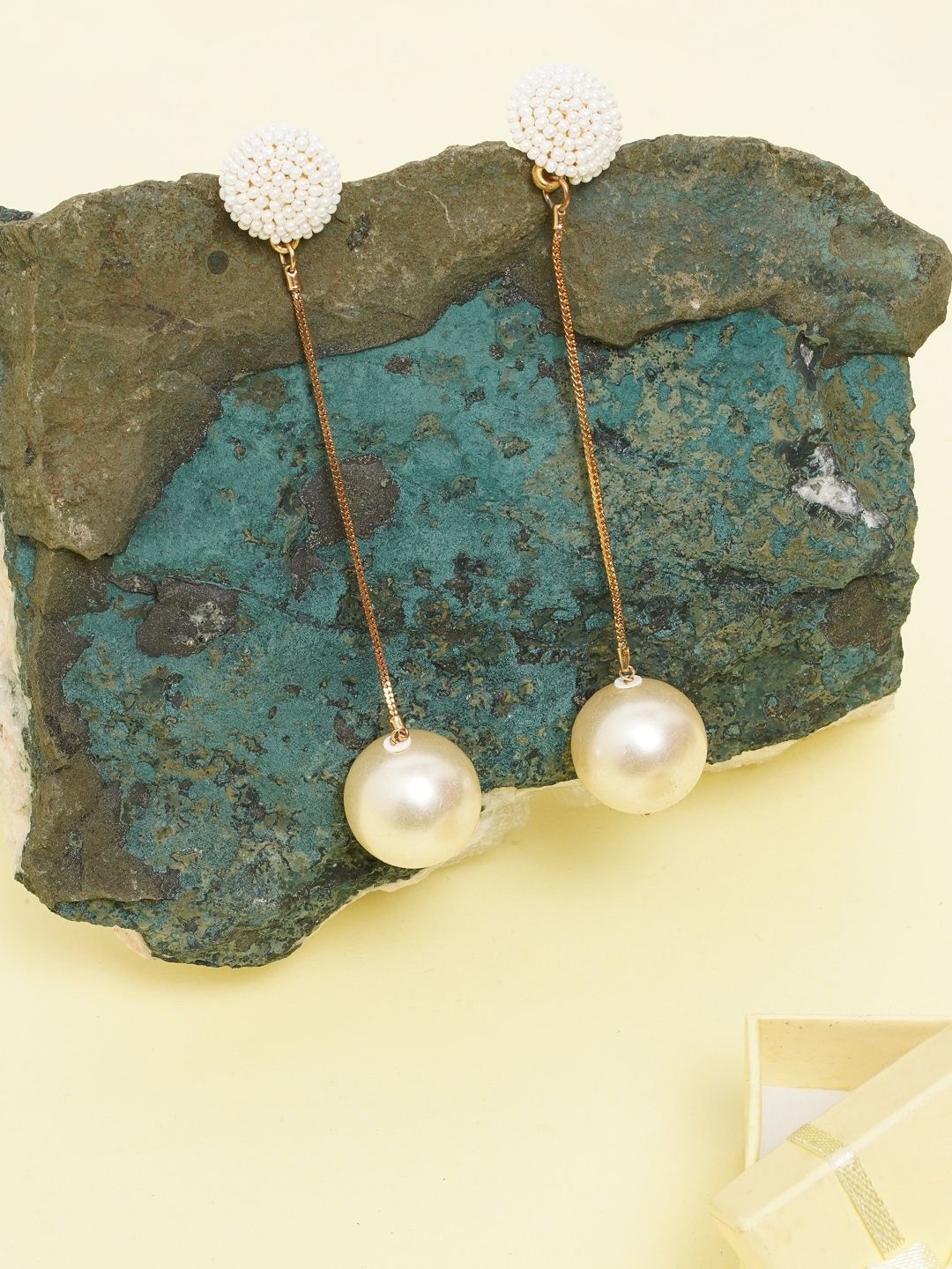 

KPOP Circular Drop Earrings, Gold