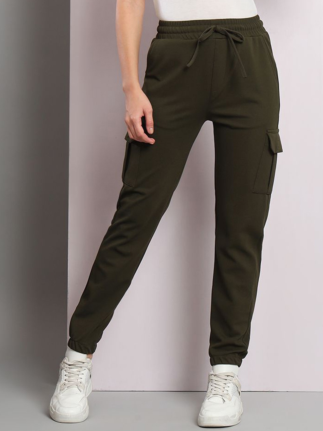 

Q-rious Women Solid Mid-Rise Joggers Trousers, Olive