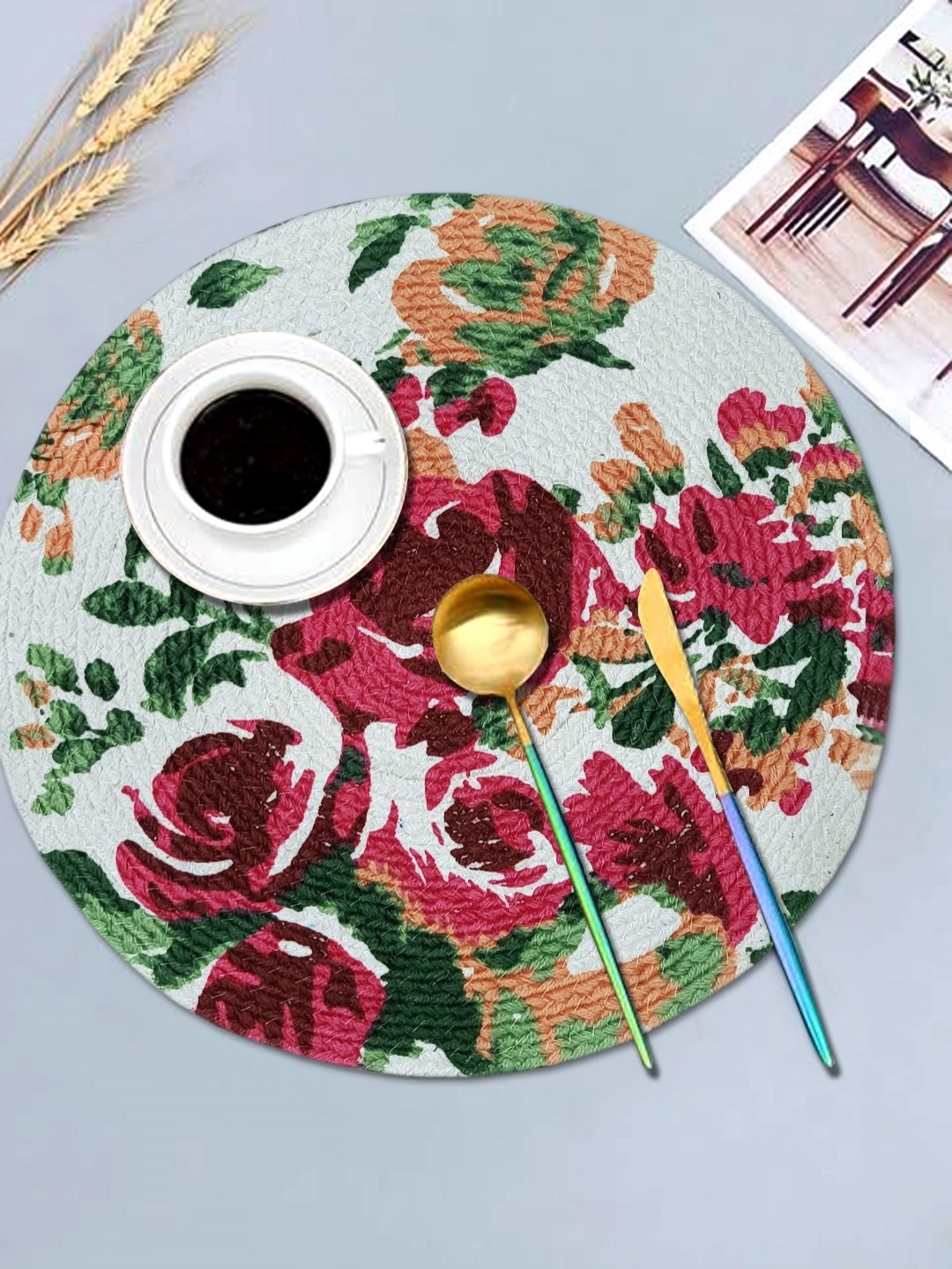 

ANA Set Of 8 White & Green Round Cotton Table Placemats, Red