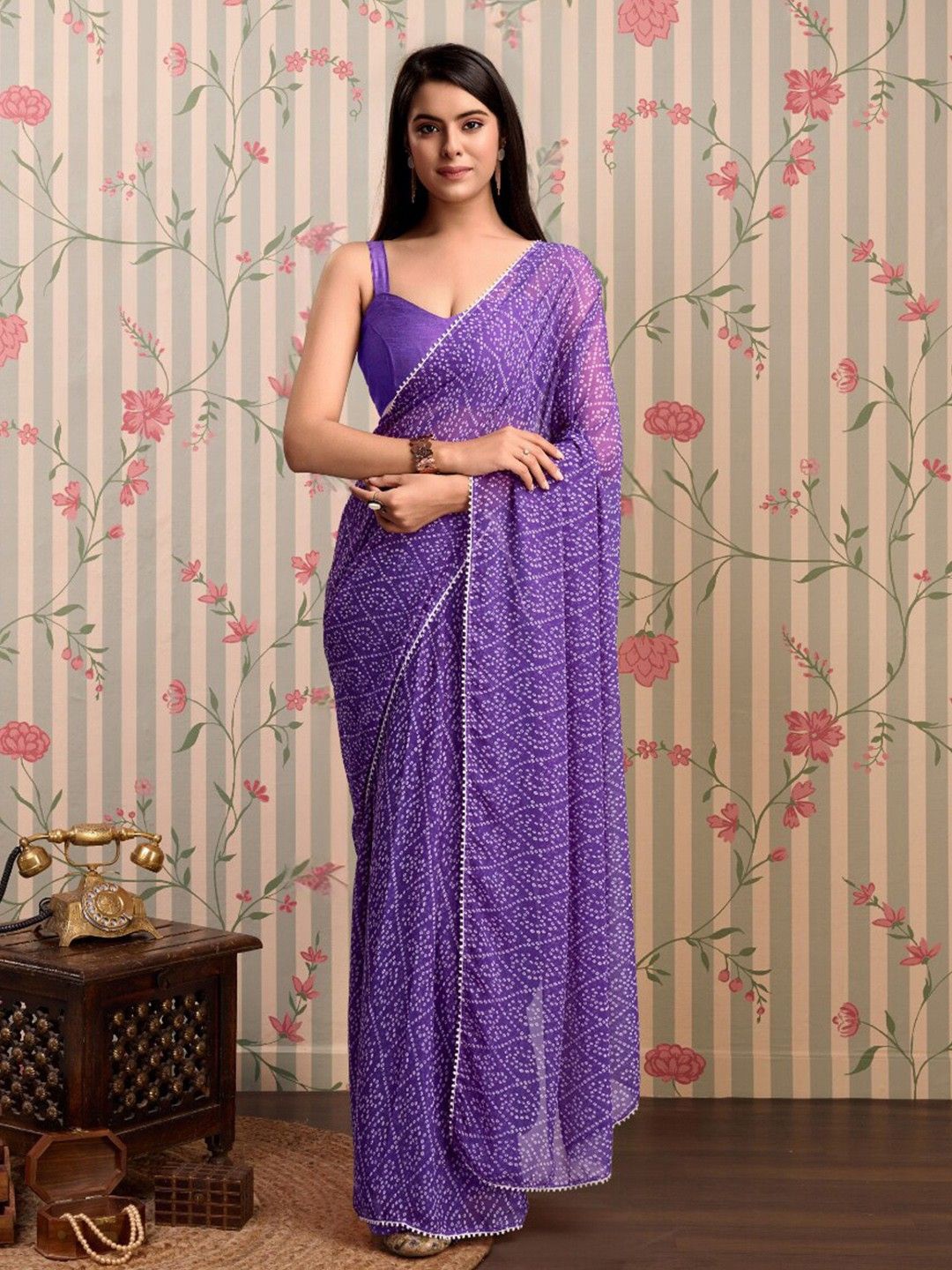 

Flip The Style Printed Pure Georgette Bandhani Saree, Lavender