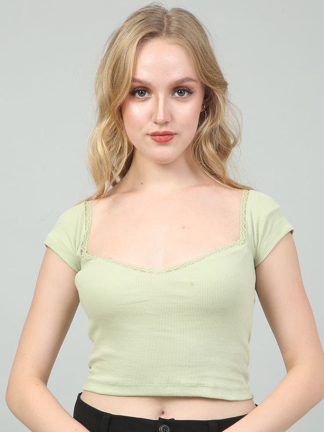 

Tivante Women Solid Sweetheart Neck Cotton Top, Sea green