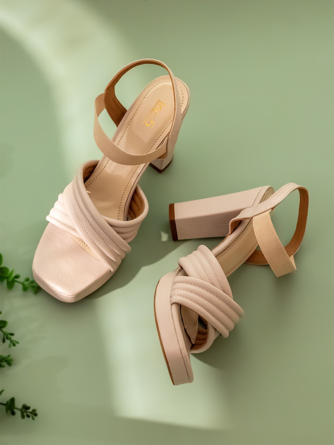 

Inc 5 Women Party High-Top Block Sandals, Cream