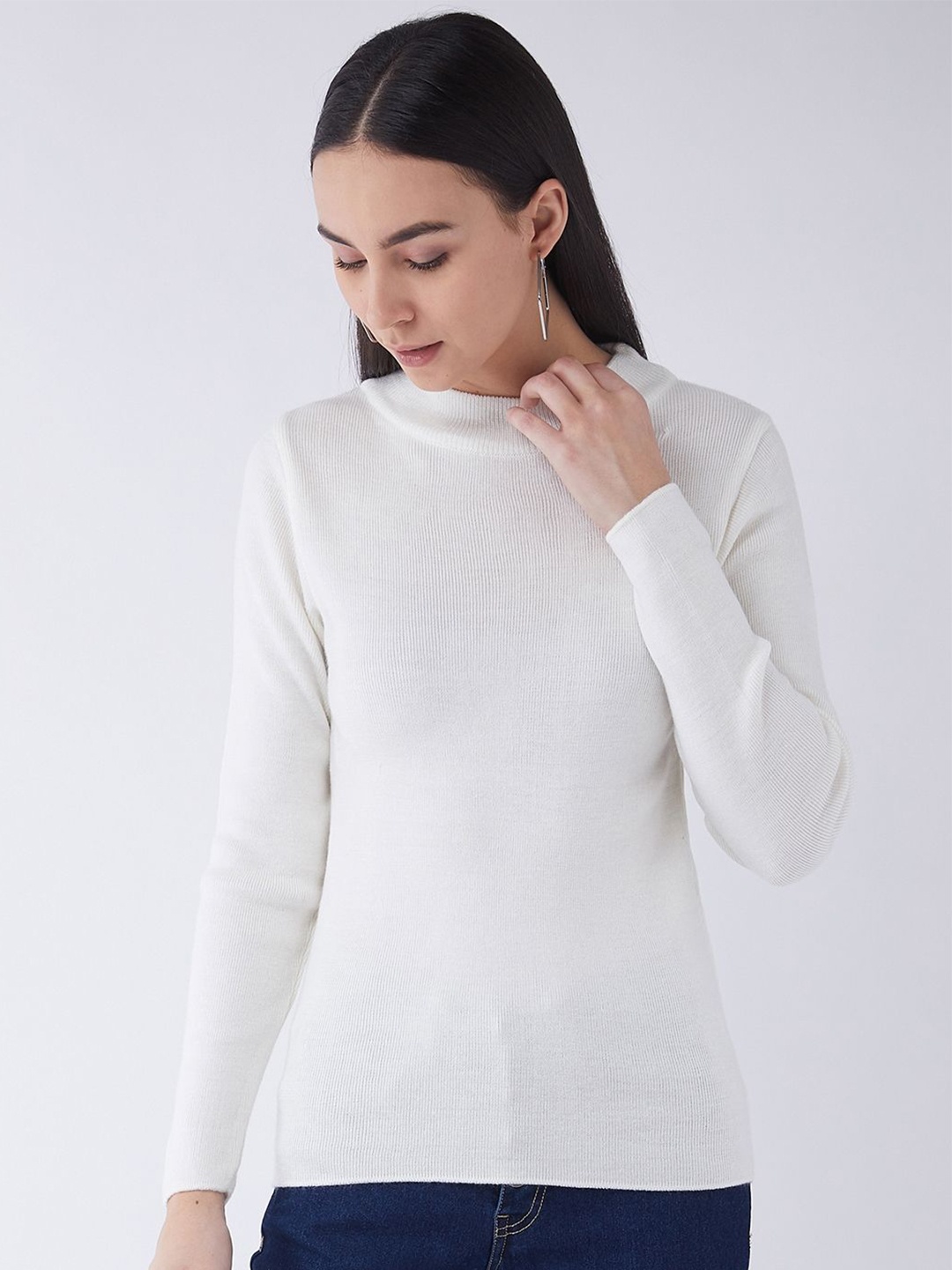 

RVK Women Round Neck Solid Ribbed Pullover Sweater, White