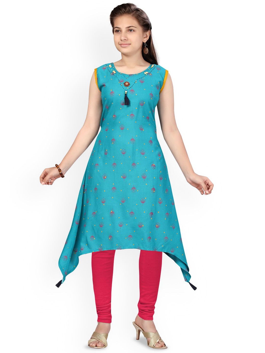 

BAESD Girls Geometric Thread Work Kurta, Turquoise blue