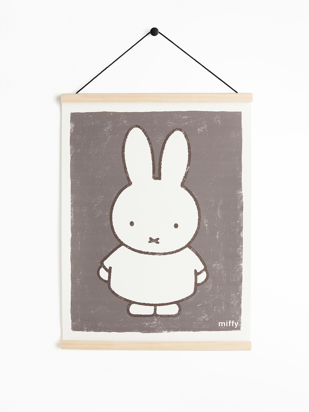 

H&M White & Grey Childrens Hanger And Poster
