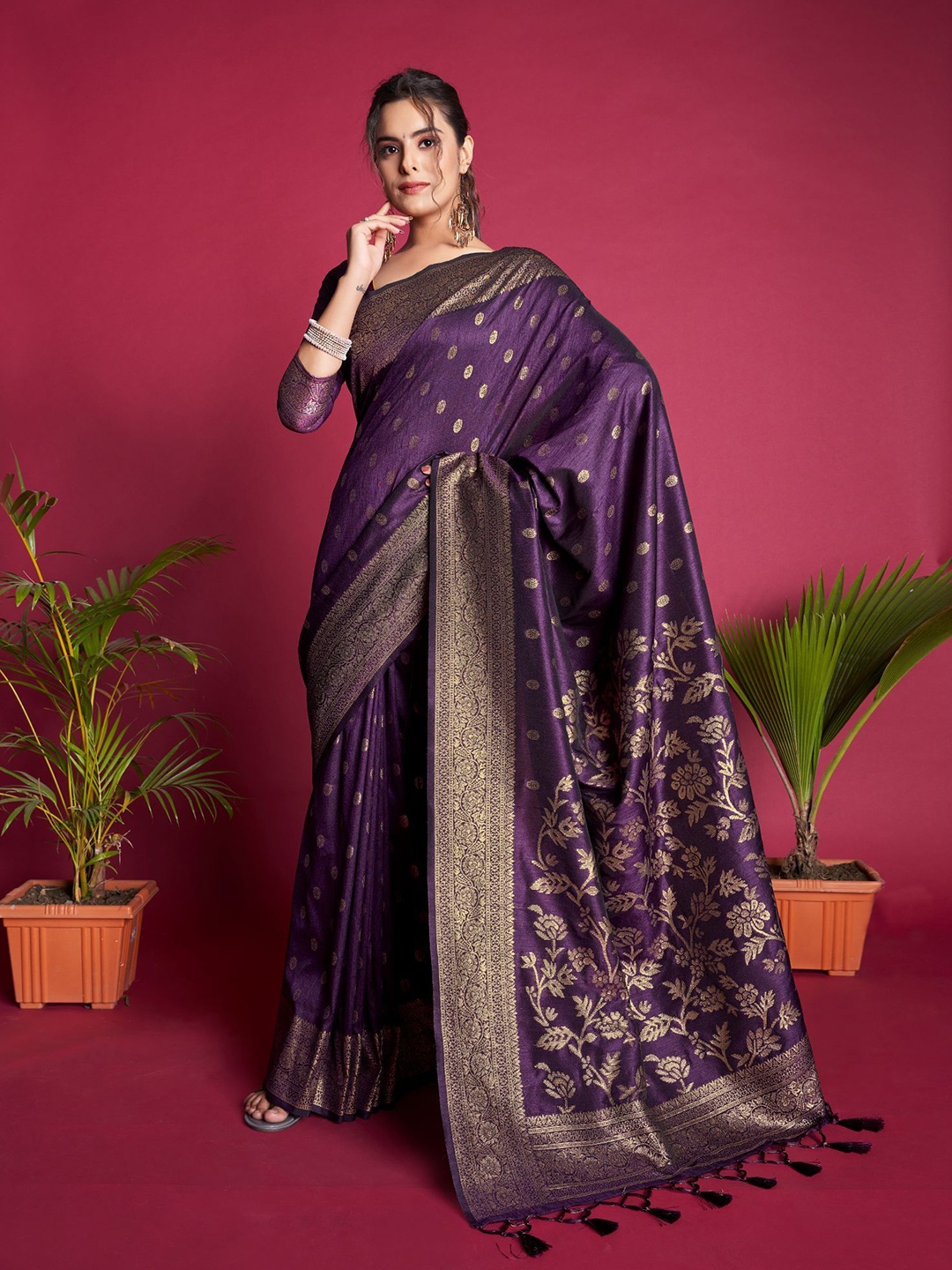 

Kandora Woven Design Zari Pure Silk Banarasi Saree, Purple