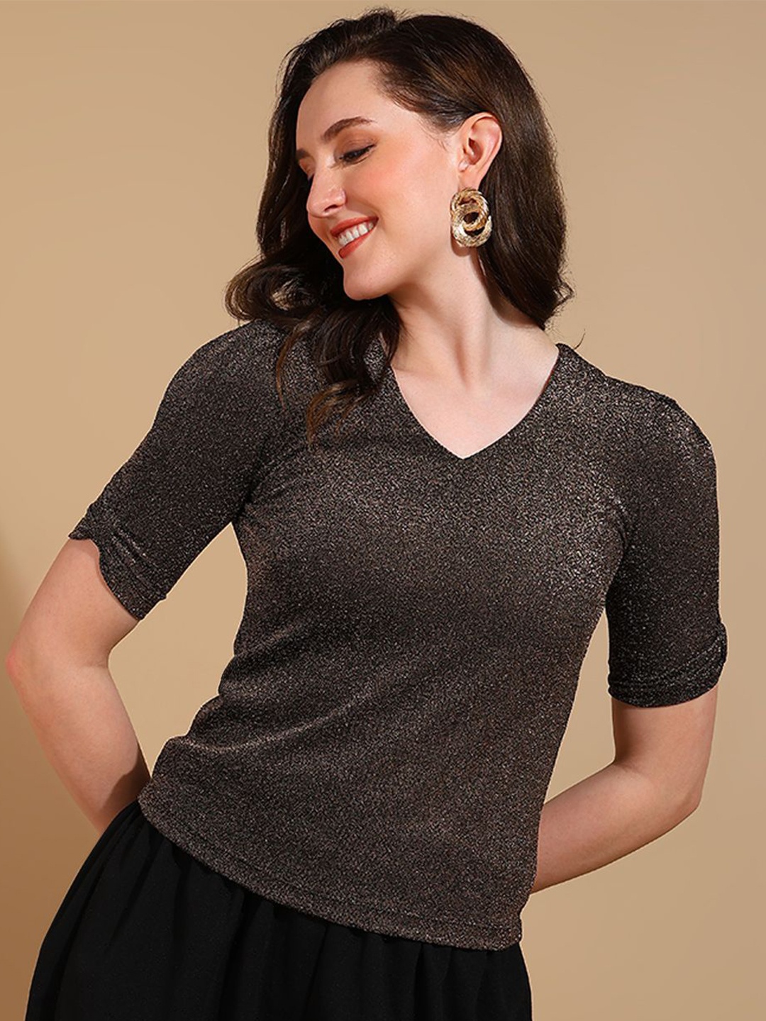 

DressBerry Women Shimmer Solid V-Neck Top, Black