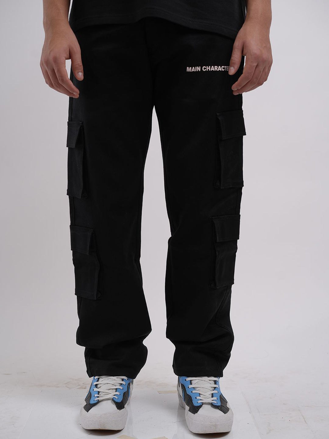 

Main Character India Unisex Relaxed Loose Fit Cargos Trousers, Black