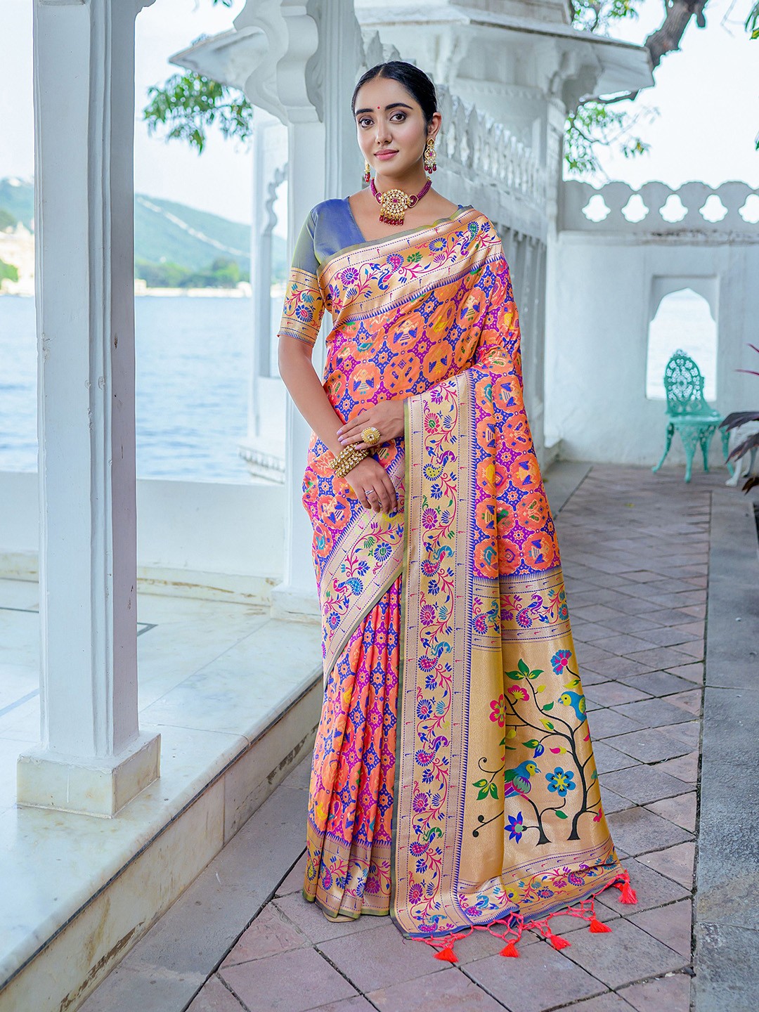 

Kandora Woven Design Zari Pure Silk Paithani Saree, Orange