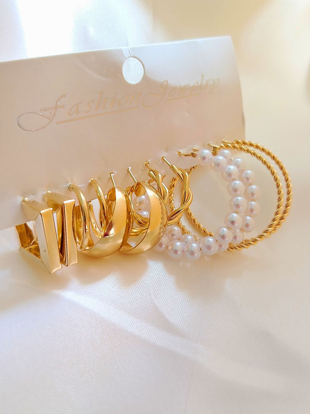 

DressBerry Set Of 6 Gold Toned Contemporary Hoop Earrings